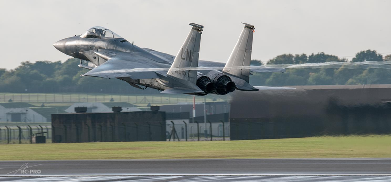 Illustration for article titled This Photo Tour Of The USAF's "Grim Reapers" F-15 Squadron Will Give You Shivers